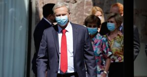 Kast pide a víctimas de acoso 