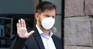 ¿Son las rentas vitalicias heredables? La falsa afirmación de Boric en debate Archi