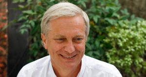 Kast pide a Boric que se querelle y aclare acusación de acoso