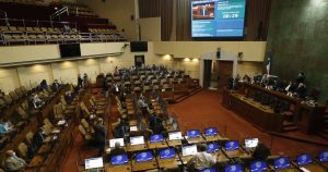 Congreso despachó reajuste del 6,1% para los funcionarios públicos