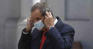 Canciller Allamand por apoyo de Bachelet a Boric: 