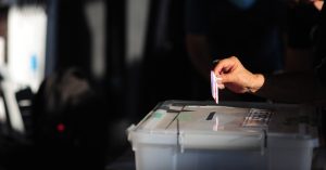 Servel confirma cierre de mesas a las 18:00 horas y enfatiza protocolo para el proceso