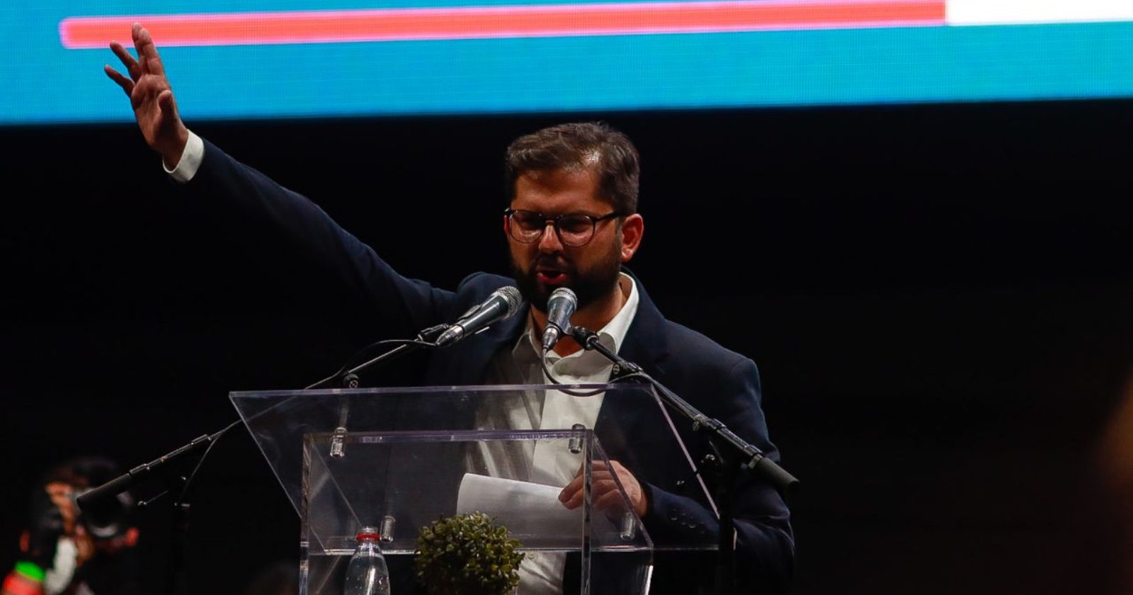 Unión Europea felicita Gabriel Boric “