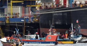 ENAP paraliza mesa de trabajo con pescadores tras nuevo bloqueo de bahía de Quintero