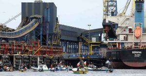 ENAP alcanza acuerdo con pescadores de Quintero