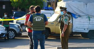 Investigan homicidio en fiesta clandestina en la comuna de Santiago