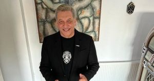 Ahora es rubio: Julio César Rodríguez sorprendió con su nuevo look