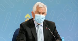 Ministro Paris por cuarta dosis de la vacuna: 