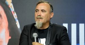 Paul Vásquez logra frenar remate de su departamento pero deberá venderlo
