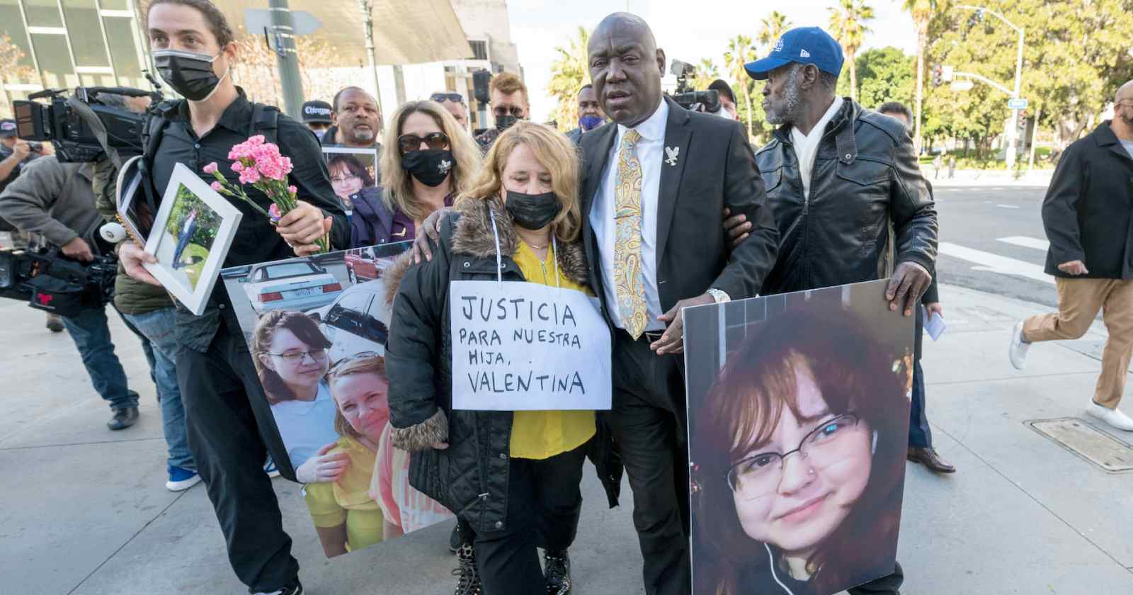 gastos del funeral de adolescente chilena