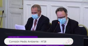 Educación financiera y derecho a ahorro privado: bancos entregan propuestas a Convención