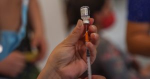 Chile iniciará la vacunación con cuarta dosis a partir del 10 de enero