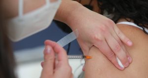 Covid: EEUU ampliará la dosis de refuerzo a niños de entre 12 y 15 años