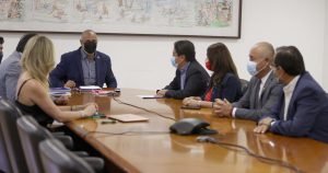 Autoridades de Atacama llegaron a la ANFP para pedir el ascenso de Deportes Copiapó