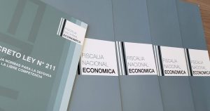 FNE presenta requerimiento por interlocking contra Juan Hurtado Vicuña, Consorcio y Larraín Vial