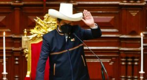Fiscalía de Perú investigará al Presidente Pedro Castillo por tráfico de influencias