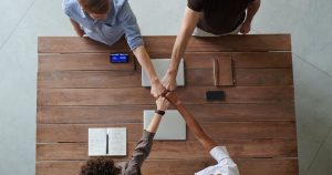 Fundación Emprender lanza programa de acompañamiento a pymes en materia de sucesión familiar