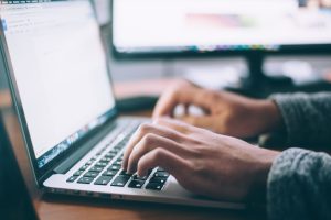 Sigue estas recomendaciones para comprar tus criptomonedas de forma simple y segura