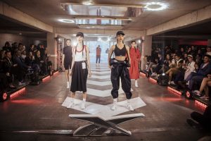 Moda solidaria: aún es posible participar de la subasta digital de prendas de diseñadores chilenos que organiza Reebok y Fundación Iguales