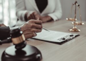 Con cobertura legal incluida: crean plataforma que simplifica la contratación de profesionales en el extranjero