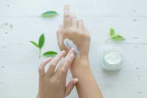 Dermatología inclusiva: la apuesta de Cetaphil en estos 75 años al cuidado de la piel