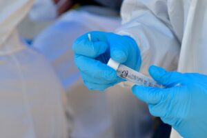 Balance COVID-19: Minsal reportó 3.017 casos y positividad del 8,02%