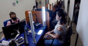 Registro Civil abrió 14 mil horas de reserva para cambiar orden de apellidos