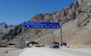 Brote de COVID-19 en Paso Los Libertadores deja seis funcionarios contagiados