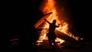 Encuesta Cadem: 62% está en desacuerdo con liberar a detenidos durante el estallido social