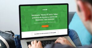 Taller analizó “Ajustes y Cierres de Balances” de Operación Renta 2022