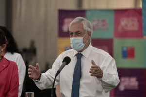 Piñera defiende estado de emergencia y responde a Izkia Siches: 