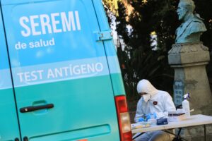Minsal instruyó testear con antígenos a sintomáticos y asintomáticos