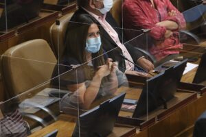 Los insólitos argumentos de Jenny Álvarez para no vacunarse contra el COVID-19