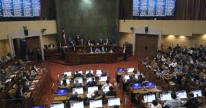 Cámara despacha a ley pensión de gracia a hijos de personas fallecidas por Covid-19