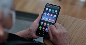 Chile alcanza los precios de telefonía celular más baratos de América
