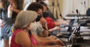Comisión de la Convención aprueba revisión de todos los tratados de libre comercio firmados por Chile
