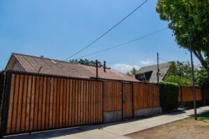 Municipalidad de Las Condes se querellará por muerte de mujer en clínica estética clandestina