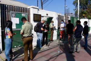 Revelan verdadero origen de video de carabinero agrediendo a una mujer en Pitrufquén