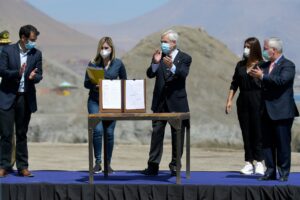 Gobierno reingresó a Contraloría reglamento de Ley de Migraciones