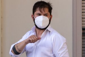 Boric felicitó a Rosanna Costa y aseguró que trabajará respetando la autonomía del Banco Central