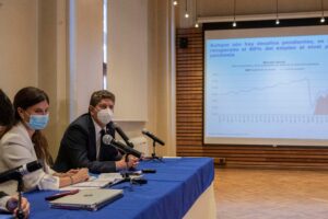 Hacienda eleva proyección de crecimiento de la economía a 3,5% para 2022