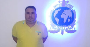 Interpol Chile deporta a Venezuela a integrante de banda criminal buscado por homicidio