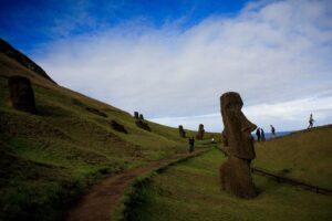 Fedetur pidió al Gobierno fijar fecha de apertura de Rapa Nui al turismo