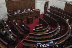 Convención arremete contra el Poder Judicial: le cambia el nombre y aprueba sistema paralelo para indígenas