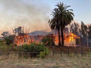 Bancada de RN emplaza al FA y PC por incendio en casa familiar de Diego Paulsen