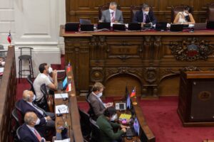 Convención votará hoy segundo informe de normas con propuestas de Estado regional y plurinacional