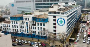 Hospital Metropolitano alerta ocupación del 100% de sus camas UCI  para pacientes Covid-19