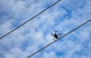 Enel Distribución monitorea 1.500 kilómetros de red eléctrica con drones y helicópteros especializados