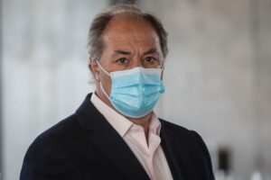 Aseguran que Juan Sutil inició proceso para comprar CNN Chile
