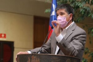 Contraloría se abstiene de abordar oficio de la UDI contra Monsalve